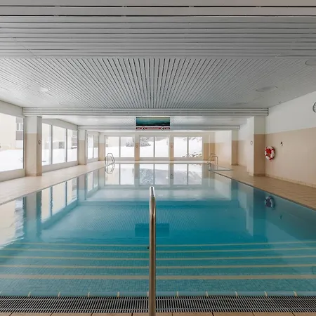 Brentsch A11 سكول